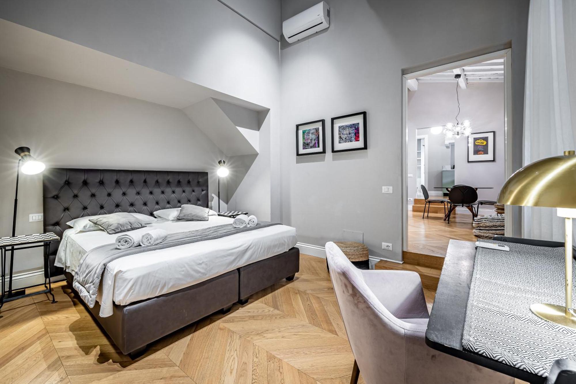 Hs4U Ricasoli Luxury Apartment Near Duomo N.1 Florencja Zewnętrze zdjęcie